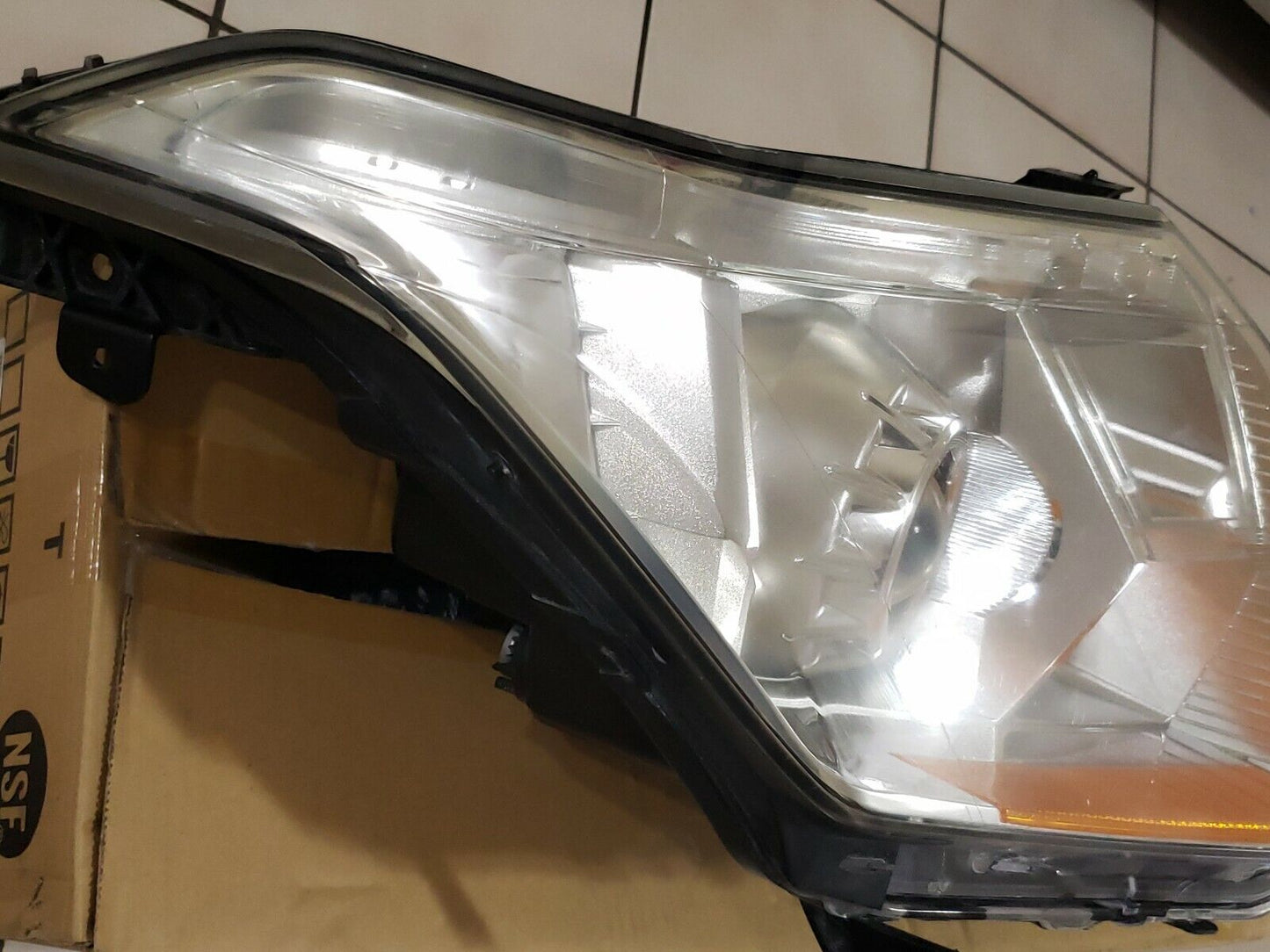 Headlamp Cadillac SRX 2014-16 Right side OEM Halogen