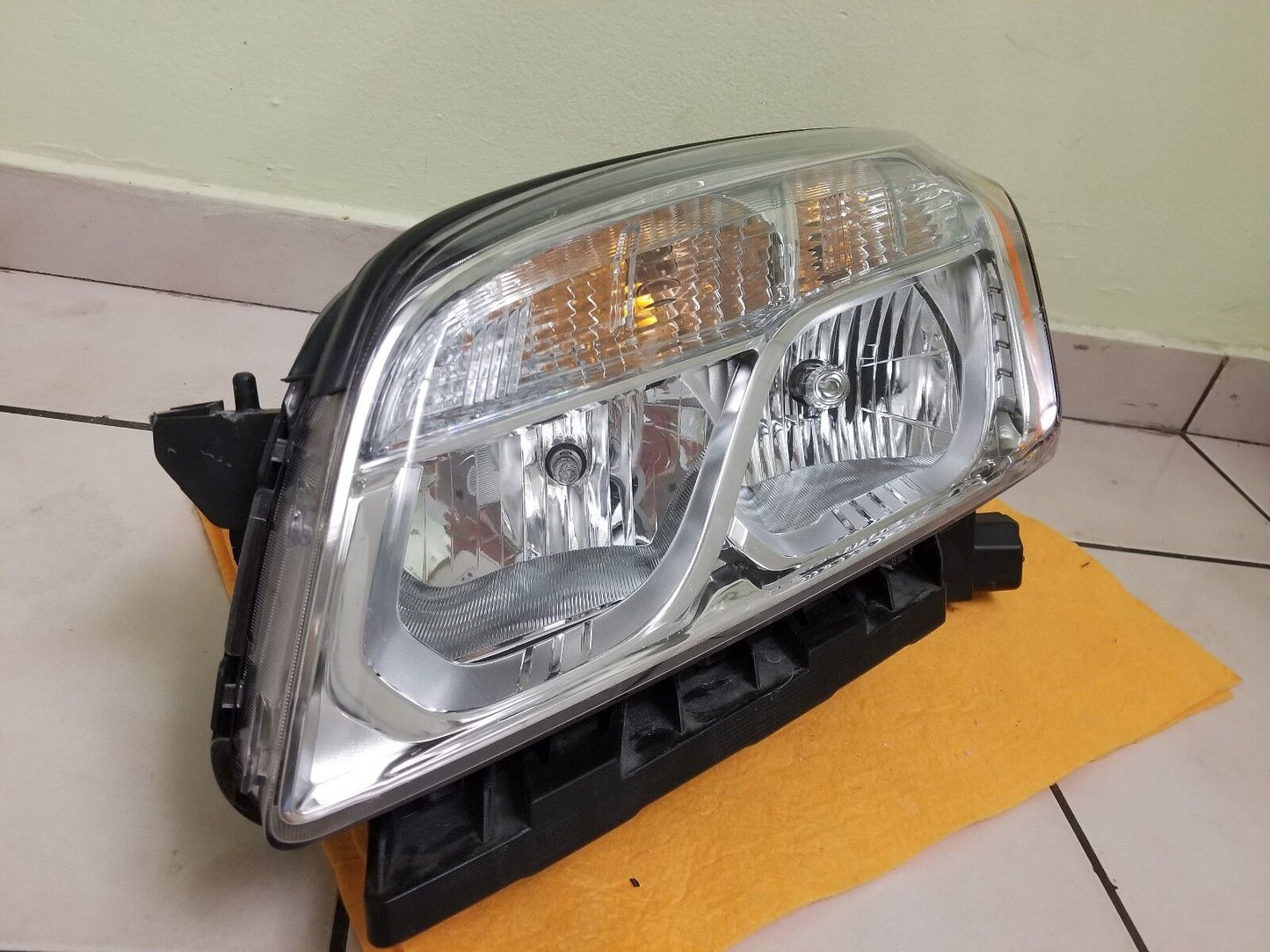 Headlamp Chevrolet Trax OEM 2013-16 Left Side