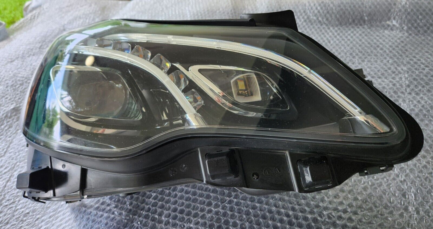 Headlamp Mercedes Benz E350 2014-2016 Right Side LED OEM