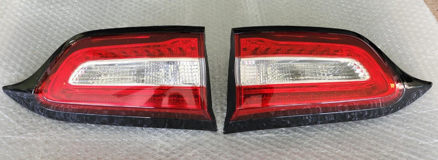 Jeep Cherokee 2014-18 OEM Inner Trunk Taillamps Set