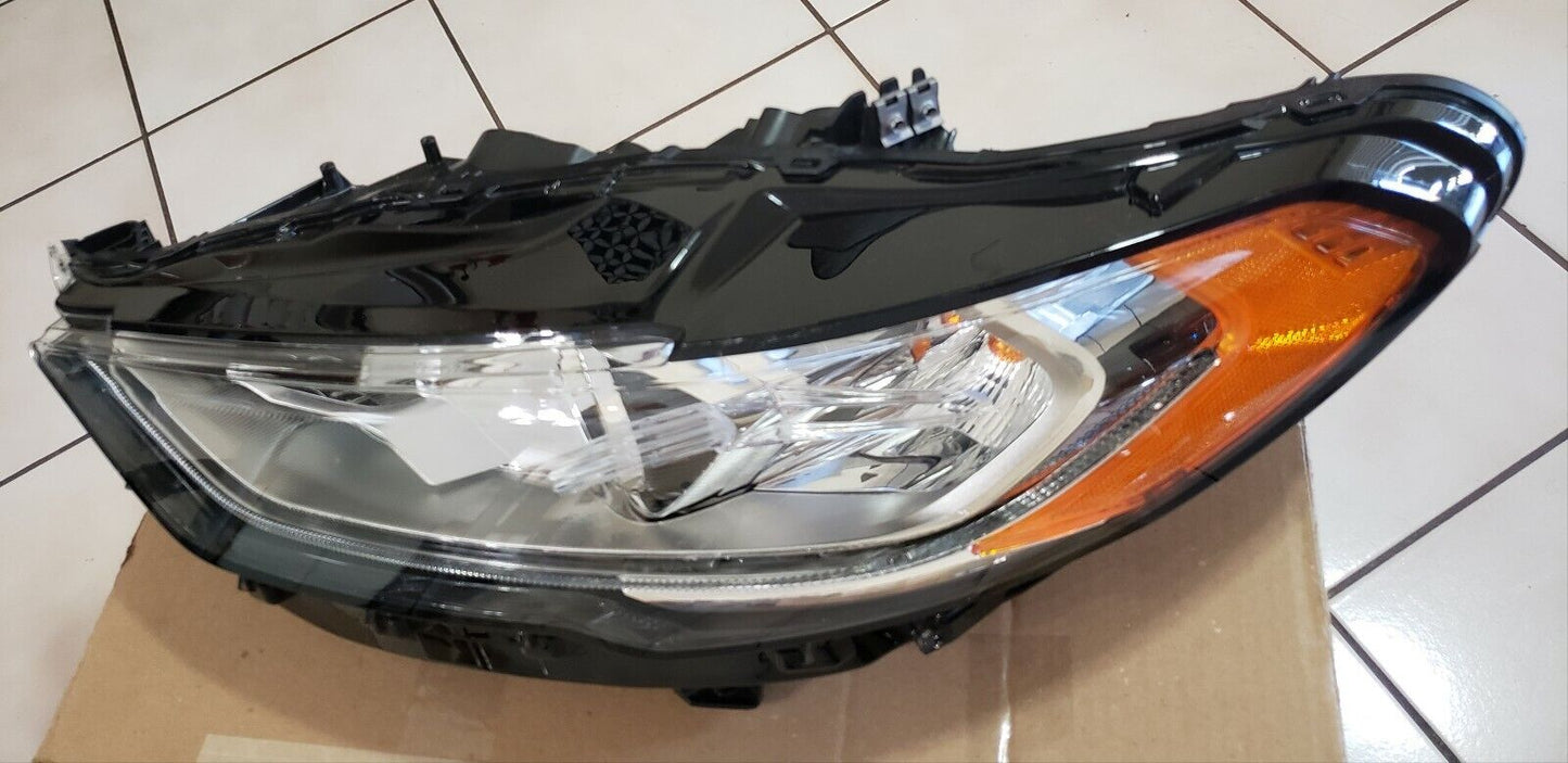 Headlamp Ford Fusion 2017-2020 Left side OEM Halogen /W LED