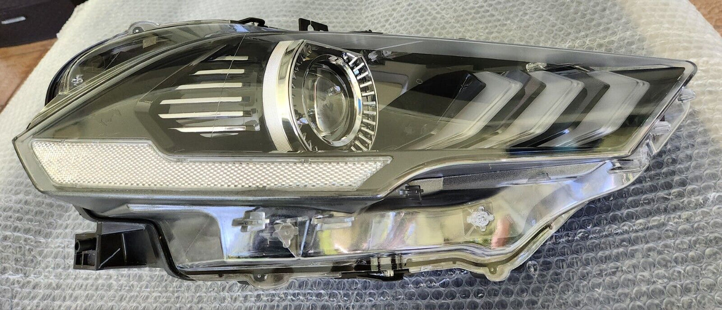 Headlamp Ford Mustang Mach 1 2020-2023 LED Right Side (Like New)