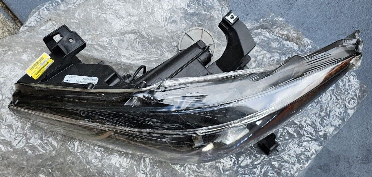 Headlight Infinity QX60 2016-2019 TYC Left Side (NEW)