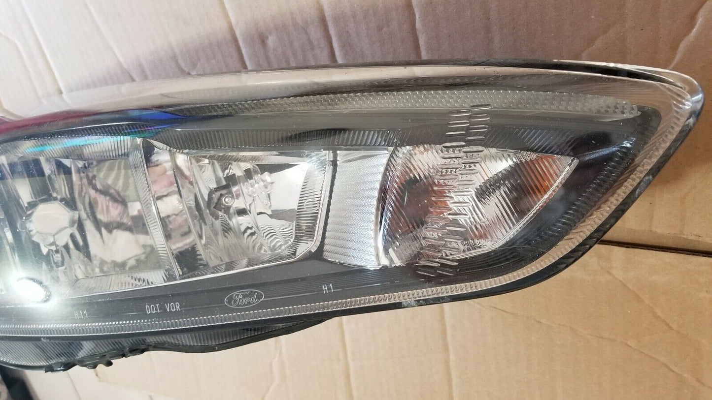 Headlamp Ford Focus 2015-2018 Black Right side OEM Halogen