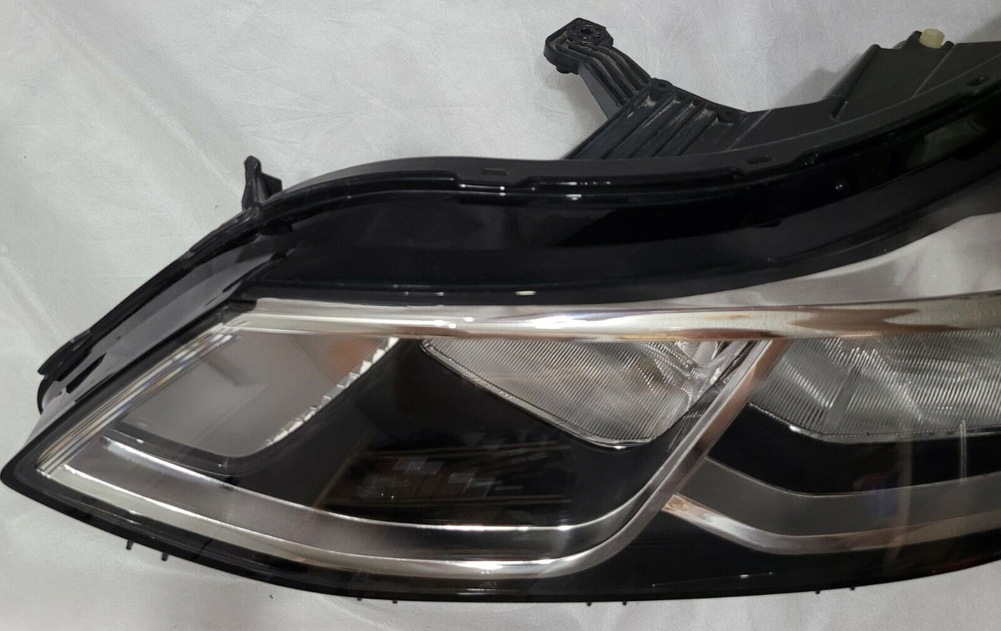 Headlamp Chevrolet Cruze 2016-19 OEM Left Side Halogen