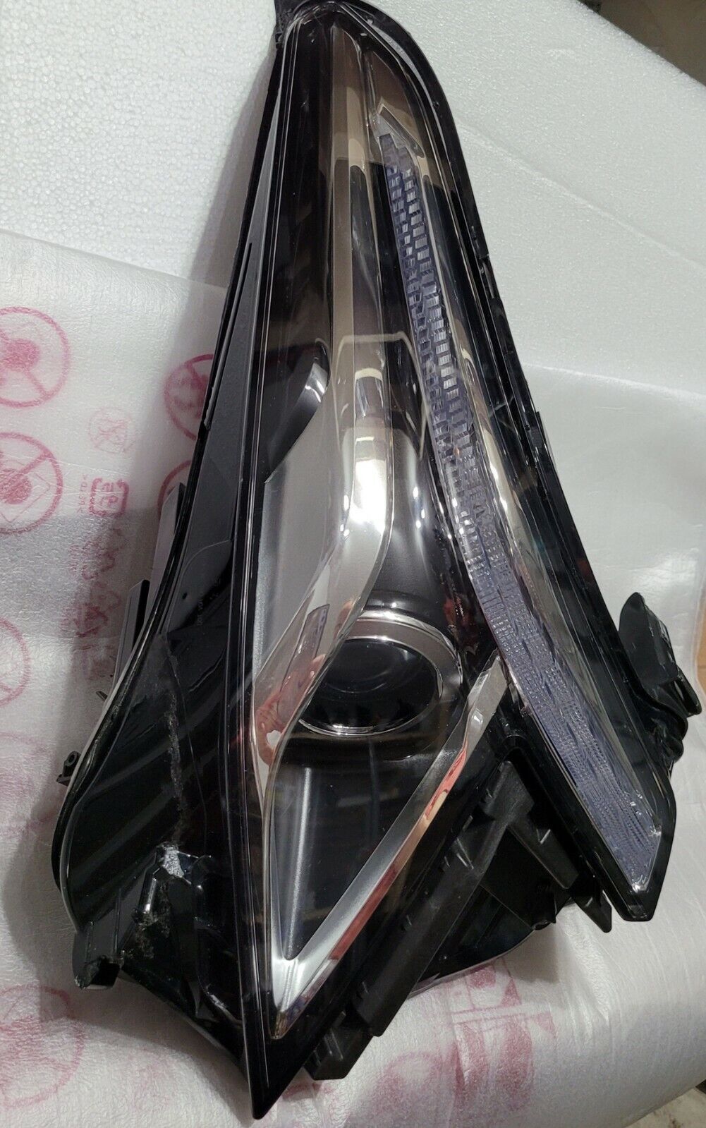 Headlamp Cadillac XT5 OEM 2017-19 Left Side Halogen LED